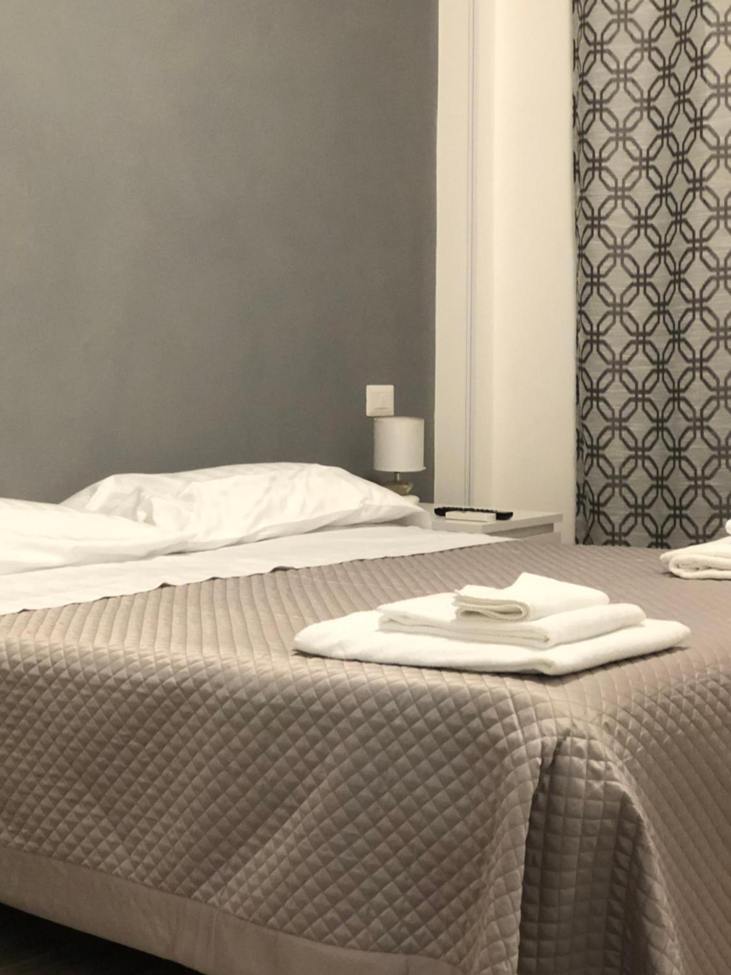 Vmh Vatican Modern House Roma Ngoại thất bức ảnh
