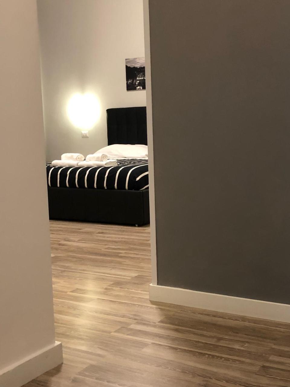 Vmh Vatican Modern House Roma Ngoại thất bức ảnh